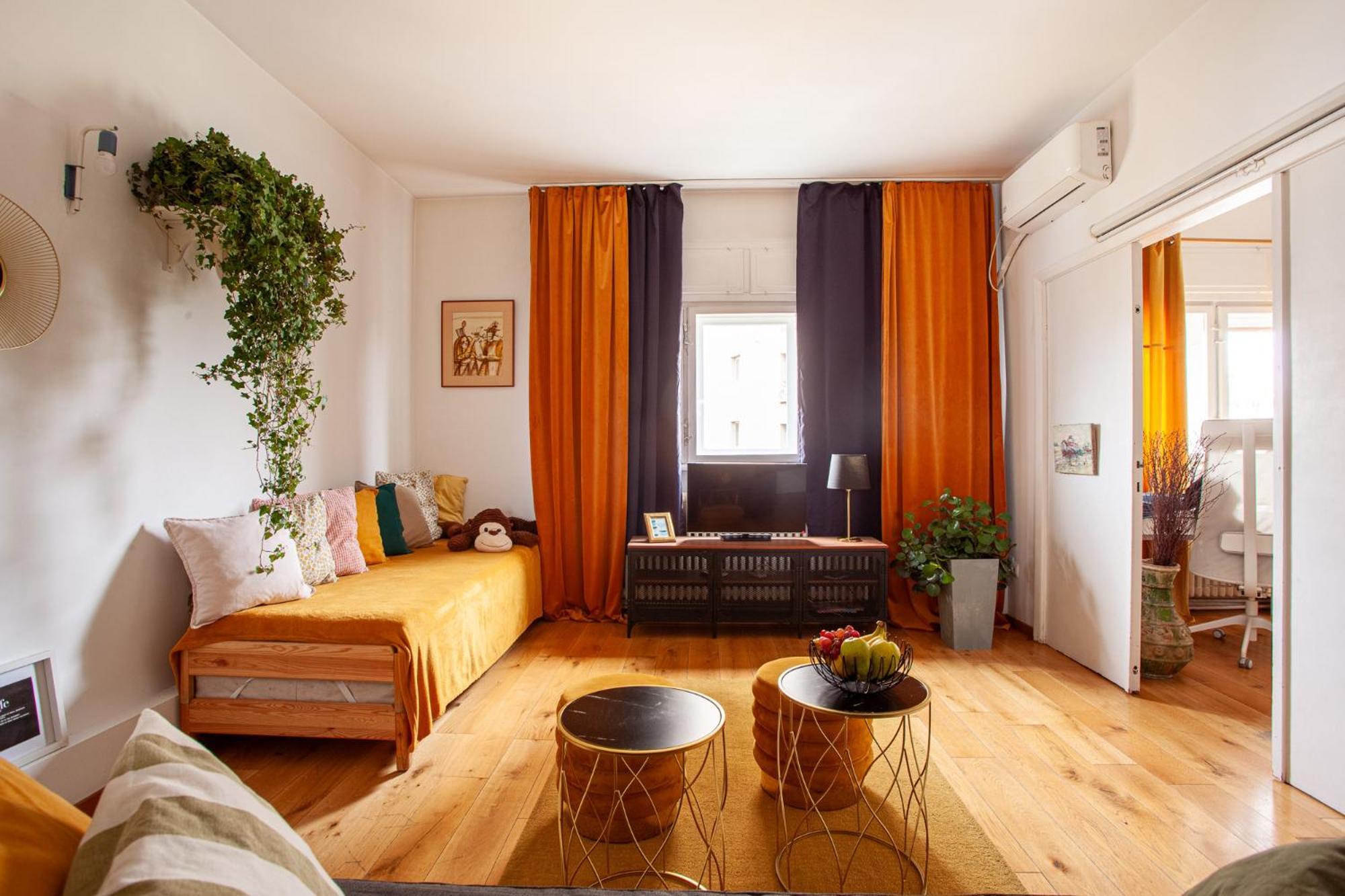 2 2 Baths Oldtown Apartament