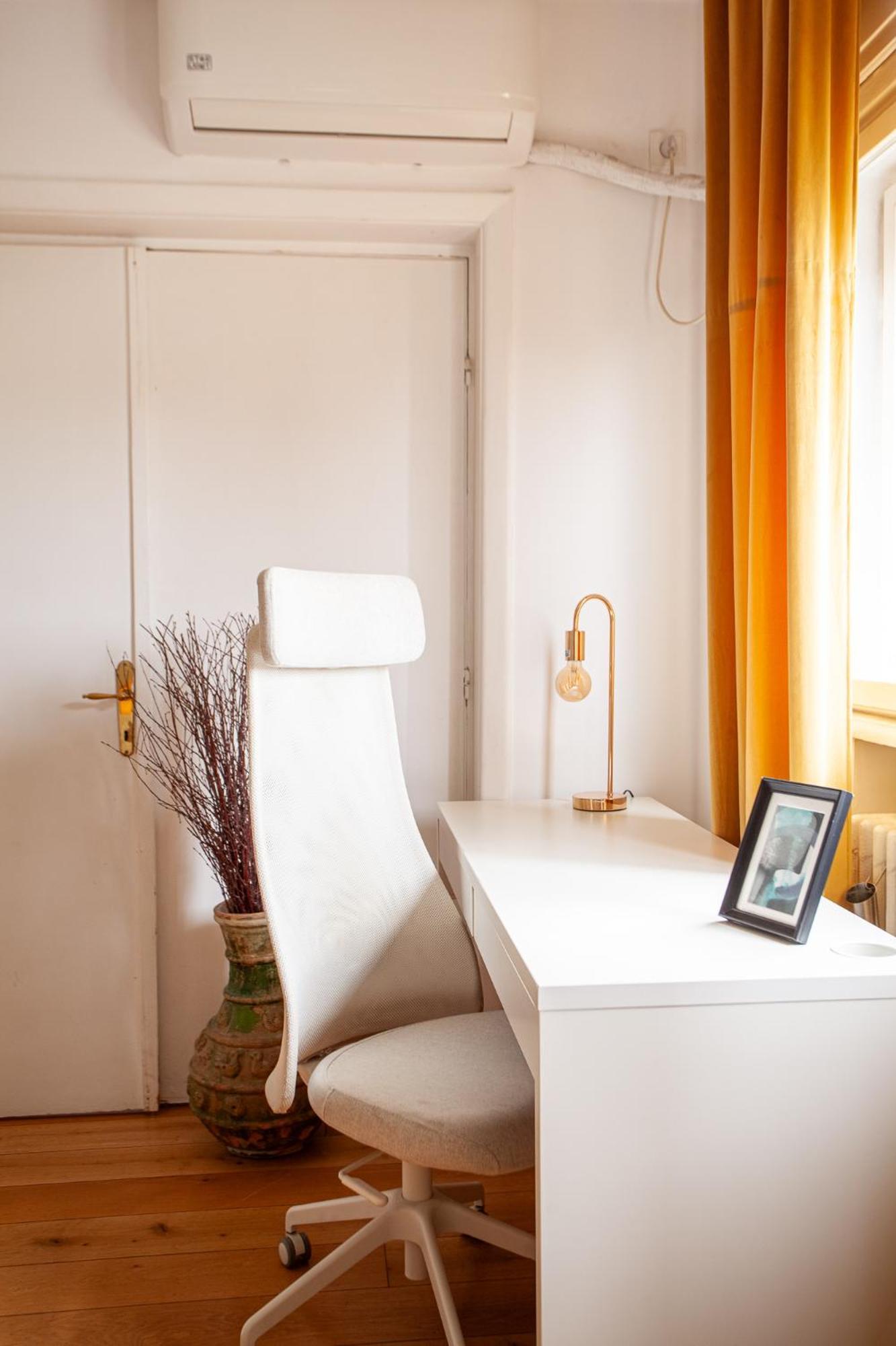 2 2 Baths Oldtown Apartament Bucureşti