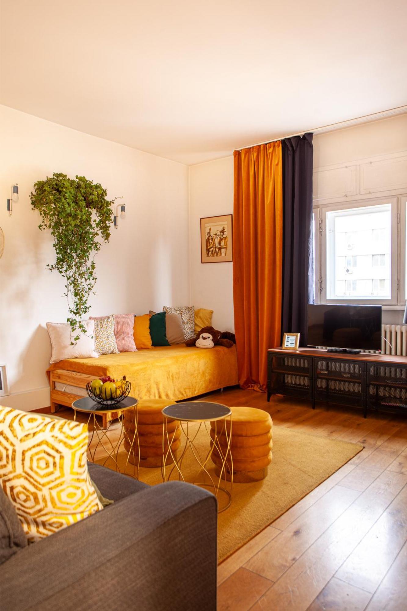 2 2 Baths Oldtown Bucureşti